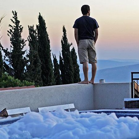 Villa Roof Of The Galilee Amirim Habitación foto